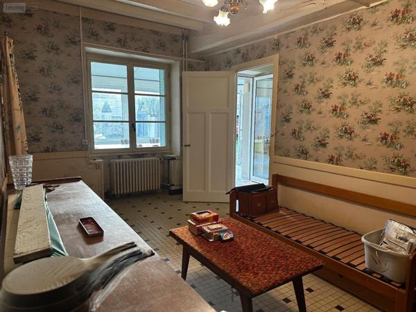 Maison à vendre à Beaumont-en-Véron dans l'Indre-et-Loire (37420), ref : 37049-108