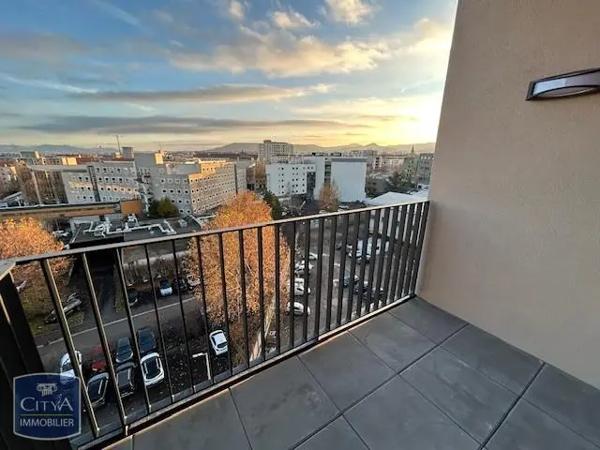 Appartement à louer 2 pièces Clermont-Ferrand (63000)
