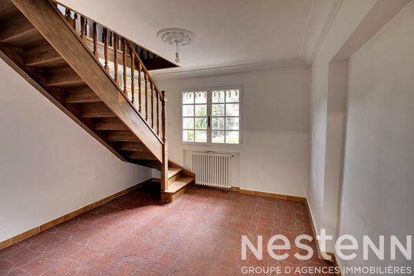 A VENDRE DRAGUIGNAN - Maison 2 LOGEMENTS - 264m² sur 818m² de terrain clos