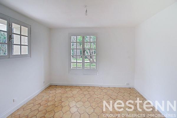 A VENDRE DRAGUIGNAN - Maison 2 LOGEMENTS - 264m² sur 818m² de terrain clos