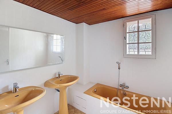 A VENDRE DRAGUIGNAN - Maison 2 LOGEMENTS - 264m² sur 818m² de terrain clos