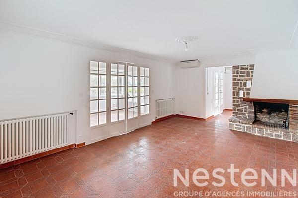 A VENDRE DRAGUIGNAN - Maison 2 LOGEMENTS - 264m² sur 818m² de terrain clos