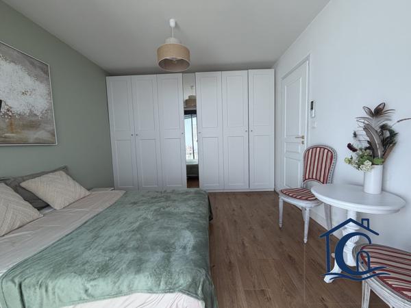 Maison aux multiples possibilités avec 2 studios autonomes