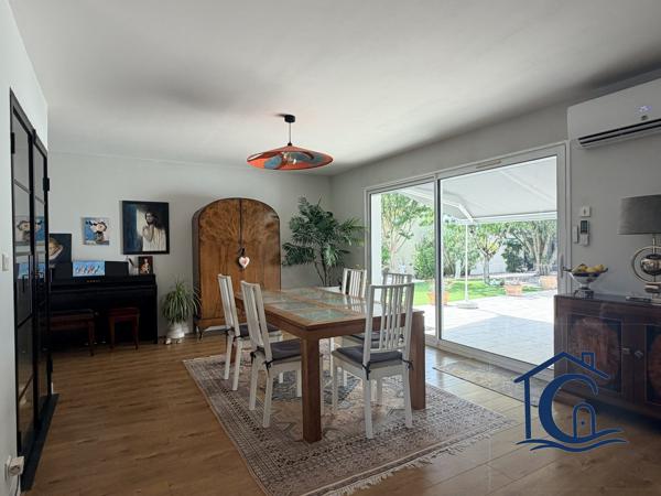 Maison aux multiples possibilités avec 2 studios autonomes