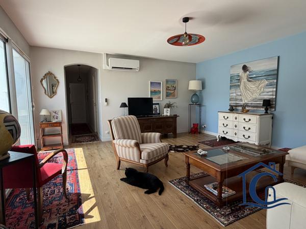 Maison aux multiples possibilités avec 2 studios autonomes