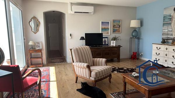 Maison aux multiples possibilités avec 2 studios autonomes