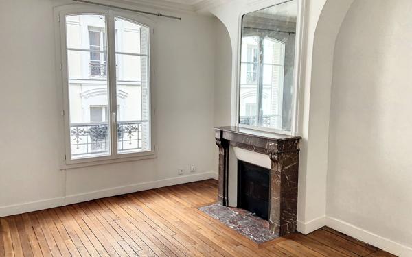 Appartement à louer    3 pièces • 57,11 m2 Paris 10