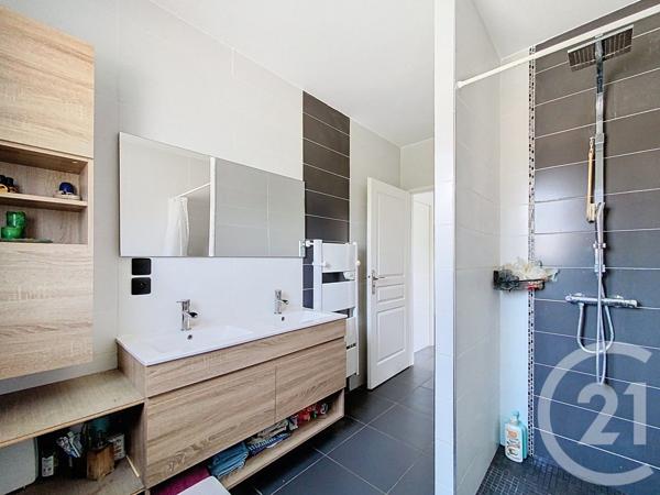 Maison à vendre  6 pièces - 132 m2 ECHILLAIS - 17