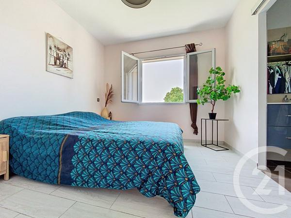 Maison à vendre  6 pièces - 132 m2 ECHILLAIS - 17