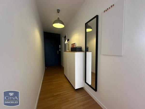 Appartement à louer 2 pièces 43.53m² Le Coudray (28630)