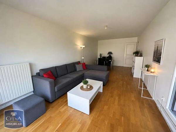 Appartement à louer 3 pièces 67.53m² Chartres (28000)
