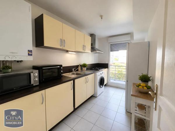 Appartement à louer 3 pièces 67.53m² Chartres (28000)
