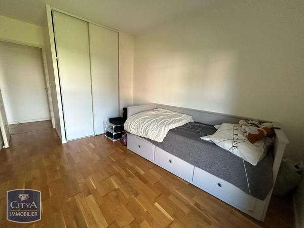 Appartement à louer 3 pièces 67.53m² Chartres (28000)