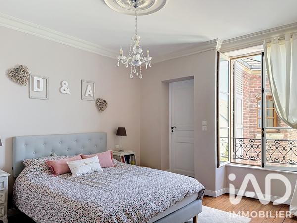 Maison à vendre 10 pièces 227 m² Saint-Martin-d'Abbat