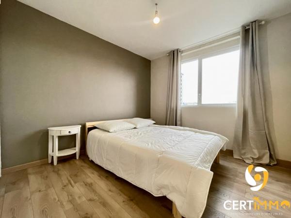 Location Appartement 4 pièces Valenciennes (59300) - place de République