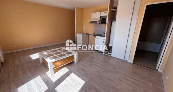 Location Studio 29.17 m² - Mantes-la-ville 78711