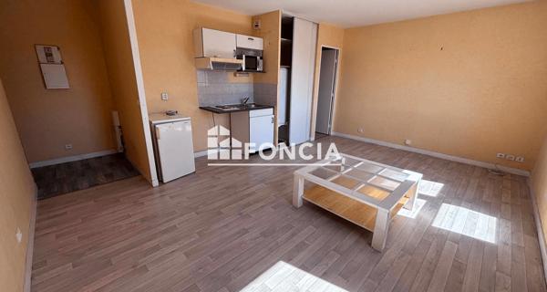 Location Studio 29.17 m² - Mantes-la-ville 78711