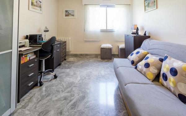 Appartement à louer    3 pièces • 71,35 m2 Mandelieu-la-Napoule