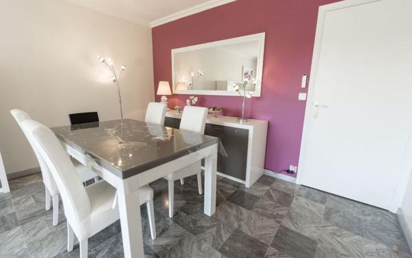 Appartement à louer    3 pièces • 71,35 m2 Mandelieu-la-Napoule