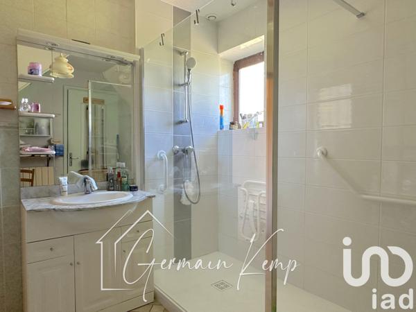 Maison à vendre 7 pièces 170 m² La Bâtie-Montgascon