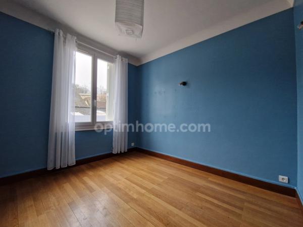 Appartement de 131 m² - 7 pièces - 5 chambres LOCHES (37)