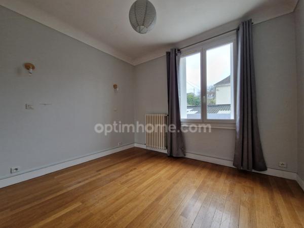 Appartement de 131 m² - 7 pièces - 5 chambres LOCHES (37)
