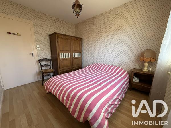 Maison à vendre 4 pièces 99 m² Châtillon-sur-Thouet
