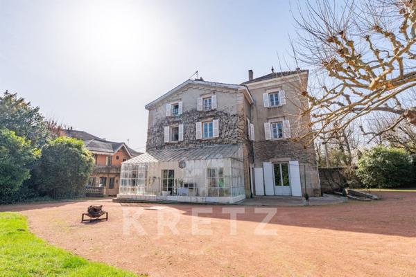 Propriété de caractère – Maison de maître du XIXᵉ siècle au cœur d’un parc arboré de 8000m2