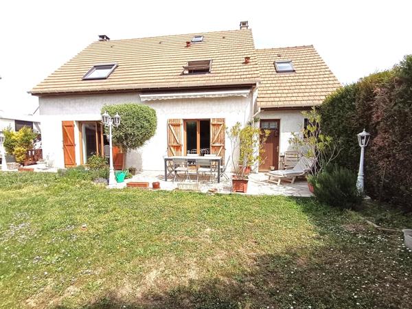 Très Belle Maison Individuelle 7P 5CH Quartier Prisé à Cormeilles en Parisis