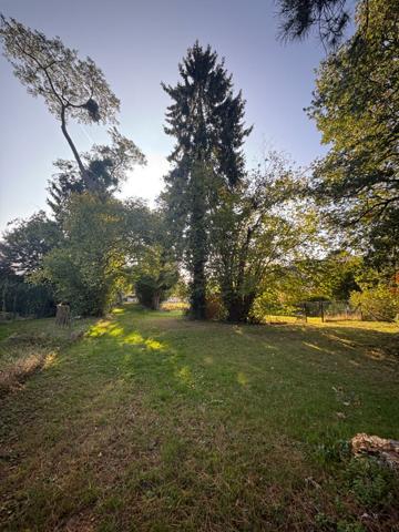 Maison Bois Guillaume - parc de 3300m² - 5 chambres - 2 chambres RDC - 211 m2 plein centre de Bois Guillaume - proche des écoles et commerces - calme et verdoyant - environnement idéal , havre de paix, à cinq minutes de Rouen , idéal famille - rénovatio