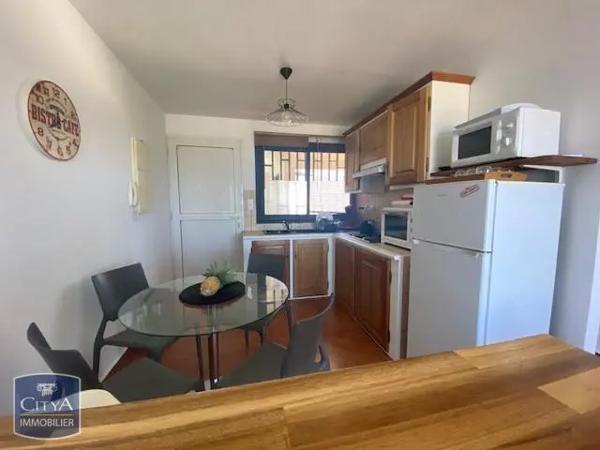 Appartement à louer 3 pièces 50.38m² Saint-Joseph (97480)