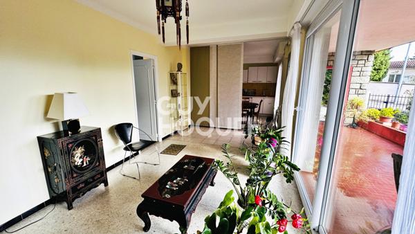 Villa proche centre ville terrain plat