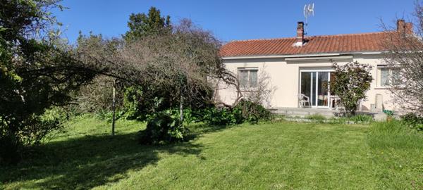 Maison  5 pièce(s)  4 chambre(s)  100 m²