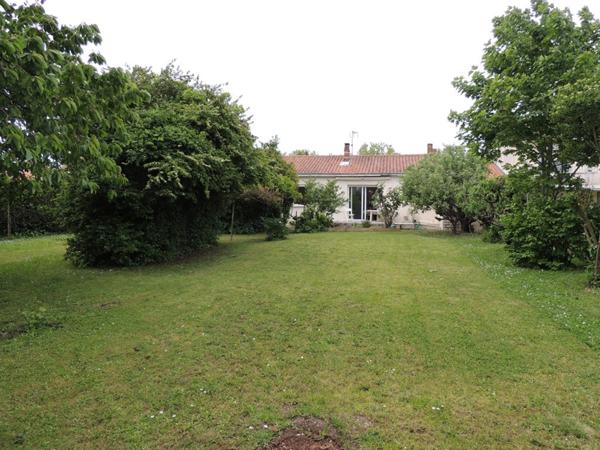 Maison  5 pièce(s)  4 chambre(s)  100 m²