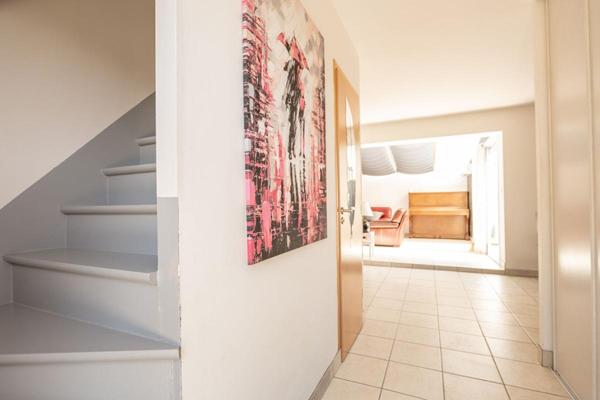 LIEUX UNIQUES ® x PROPRIÉTÉS PRIVÉES PROPOSE MAISON DE 2011 HYPER-CENTRE ROMORANTIN  94.09 M²