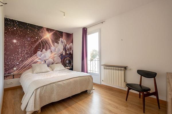 LIEUX UNIQUES ® x PROPRIÉTÉS PRIVÉES PROPOSE MAISON DE 2011 HYPER-CENTRE ROMORANTIN  94.09 M²