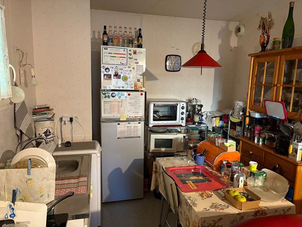 Investissement locatif - T2 vendu loué avec box - rue Lesage à Reims