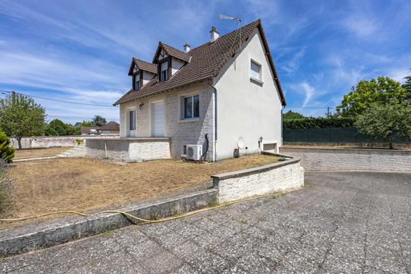 Maison Romorantin Lanthenay 6 pièce(s) 127 m2