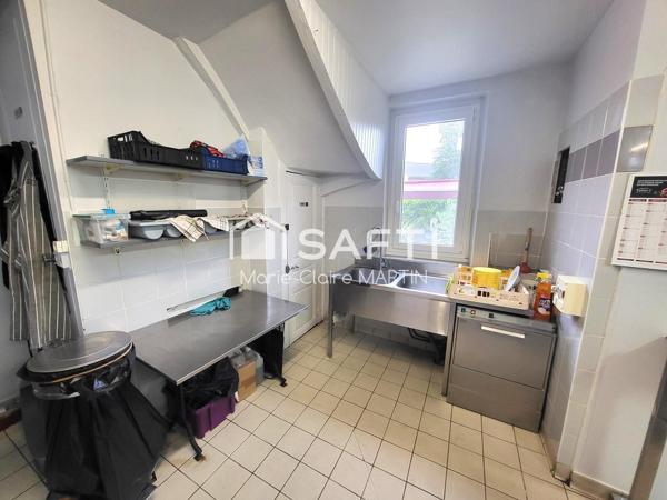MORESTEL Centre – MURS + FONDS + LOGEMENT – BAR/RESTAURANT
