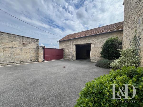 Maison de caractère en pierre, vivable de plain pied