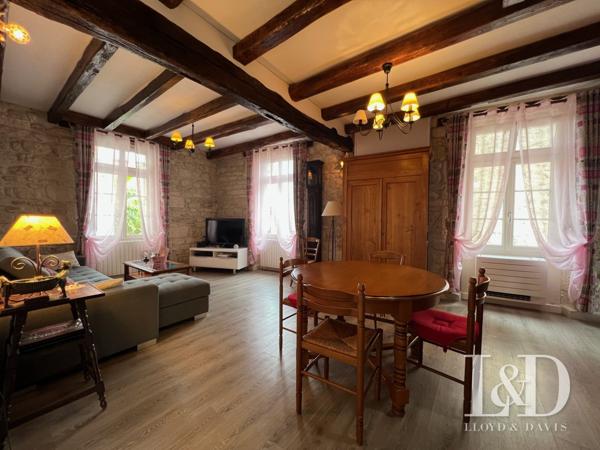 Maison de caractère en pierre, vivable de plain pied