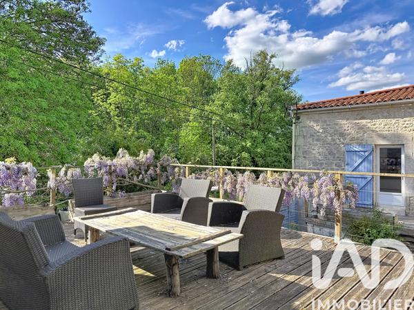 Maison à vendre 4 pièces 101 m² Fontenay-le-Comte