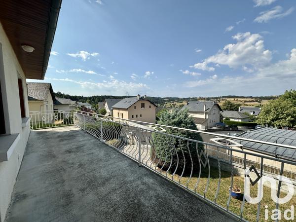 Maison à vendre 8 pièces 211 m² Saint-Alban-sur-Limagnole