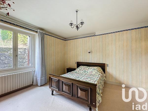 Maison à vendre 8 pièces 211 m² Saint-Alban-sur-Limagnole