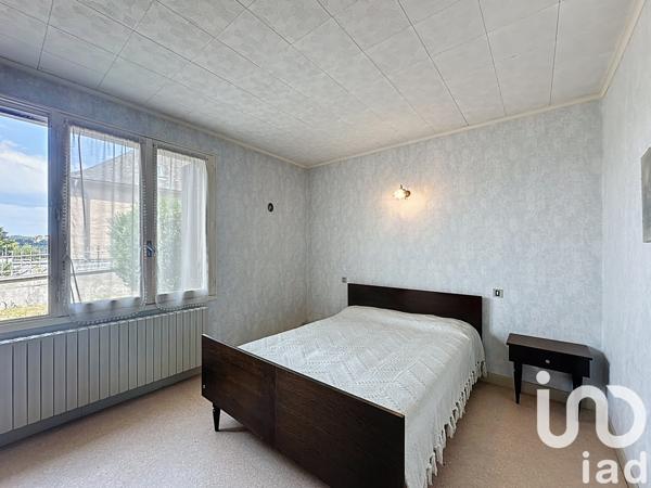 Maison à vendre 8 pièces 211 m² Saint-Alban-sur-Limagnole