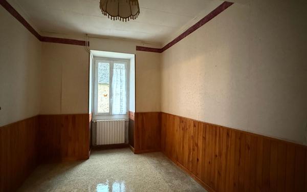 Maison à vendre    2 pièces • 50 m2 Louvigny