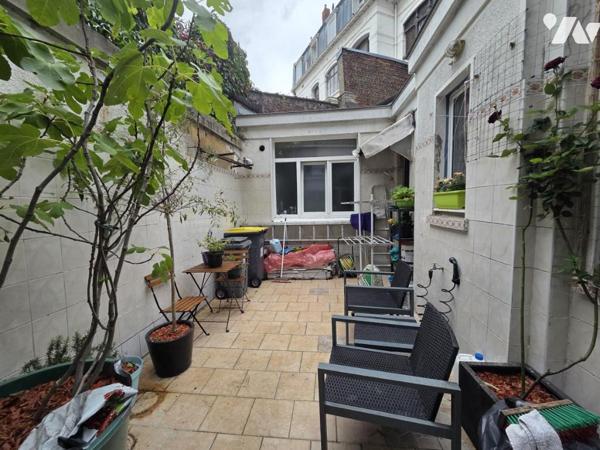LILLE - WAZEMMES- MAISON D'HABITATION EN TRES BON ETAT DE 185 M2  HAB - COUR - CAVE -