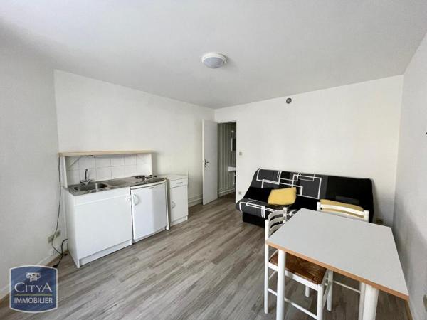Appartement à louer 1 pièce 16.24m²