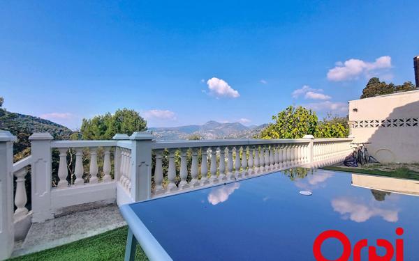 Maison à vendre    4 pièces • 105 m2 La Trinité