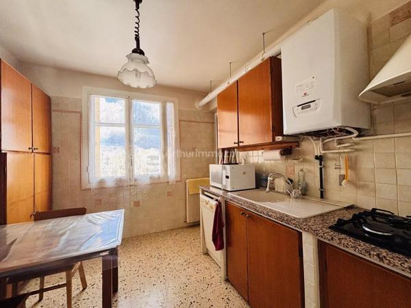 Vente Appartement 4 pièces 82 m2 à Ajaccio